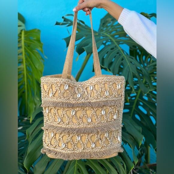 SALT + UMBER  ISLA Jute Tan Seashell Tote Beach Bag NWT - Picture 1 of 3
